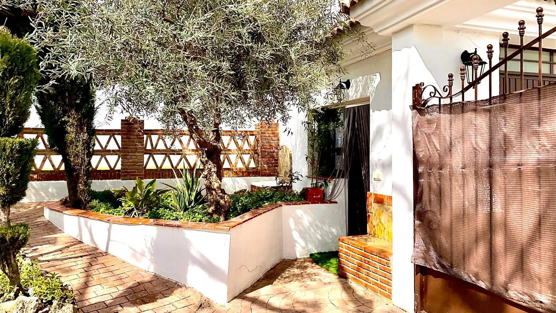 Villa Jardin Priego de Córdoba 0*,